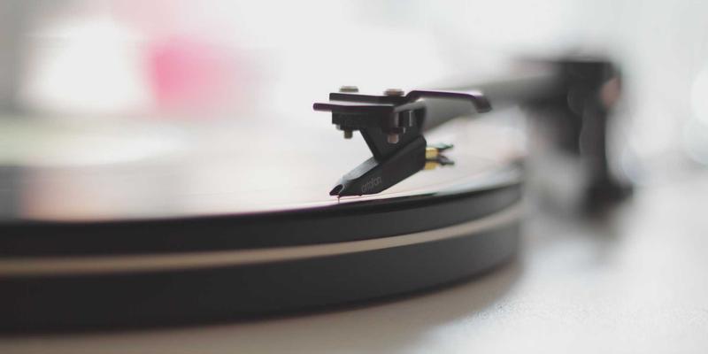 从微缩模型到CGI：电影特效发展史与在线购票观影指南