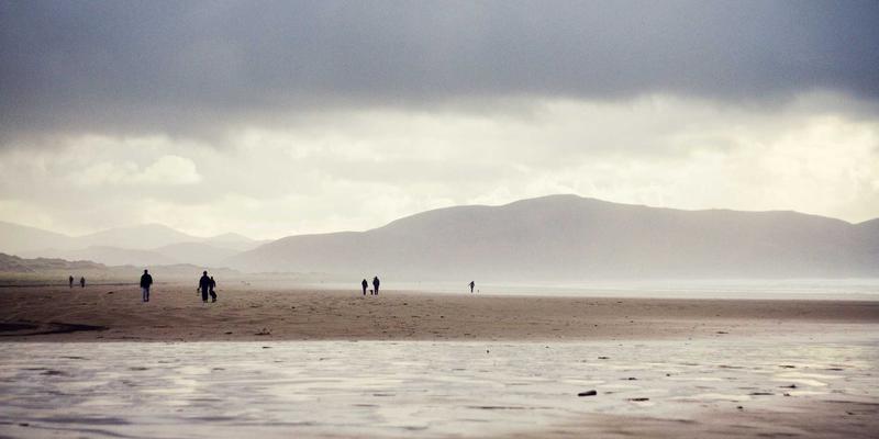 从《教父》看黑帮电影的人物塑造与叙事结构：兼谈如何利用电影资讯与在线购票提升观影体验